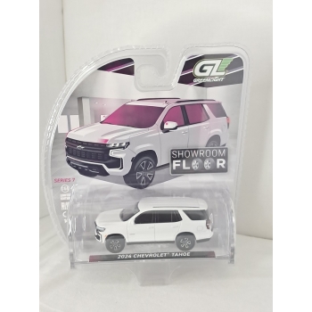 Greenlight 1:64 Chevrolet Tahoe 2024 summit white